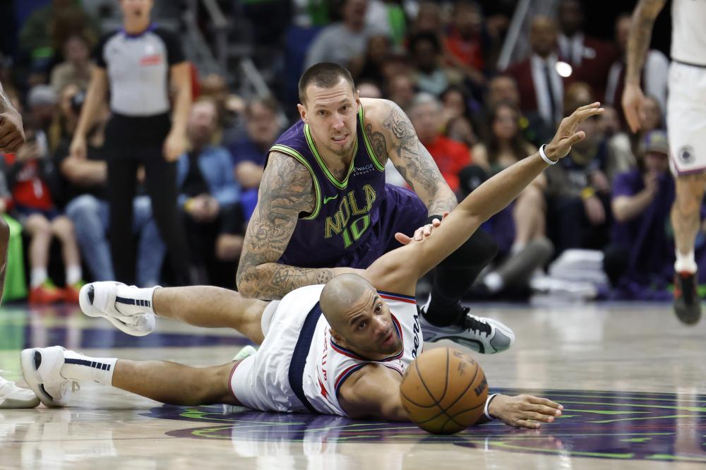 与外部反应 与外部反应