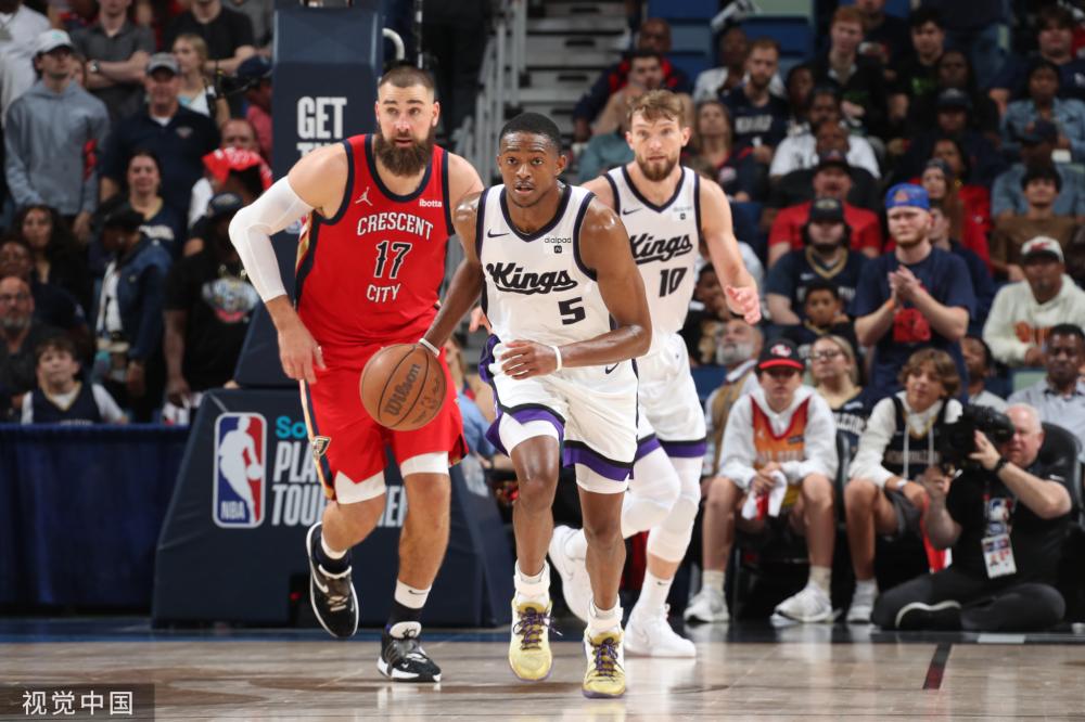 阵容如下 阵容如下