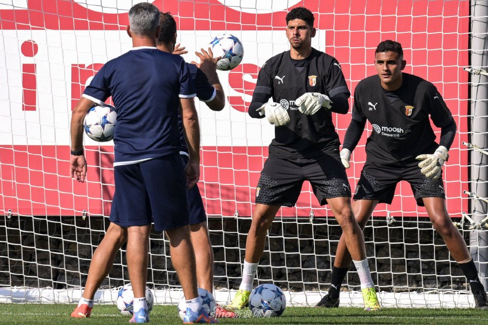 通过VR技 通过VR技