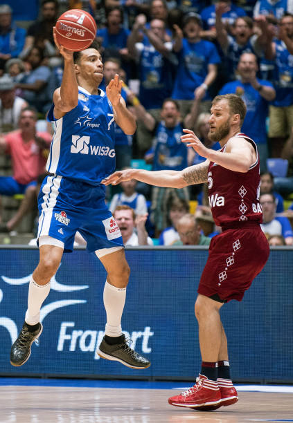 球队必须重 球队必须重